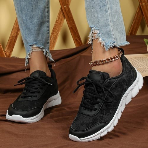 Women Breathable Mesh Casual Shoes